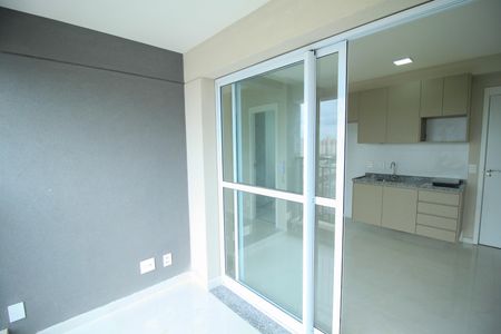 Studio à venda com 31m², 1 quarto e sem vaga Studio à venda com 31m², 1 quarto e sem vagaSacada/Sala/Cozinha