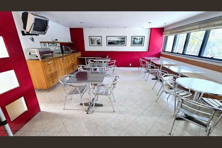 Apartamento à venda com 58m², 2 quartos e 1 vaga