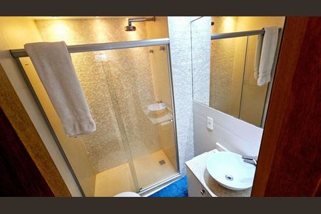 Apartamento à venda com 58m², 2 quartos e 1 vaga