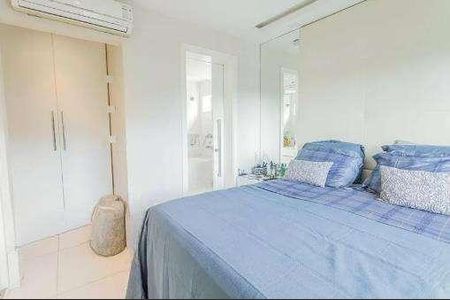 Apartamento à venda com 92m², 2 quartos e 1 vaga