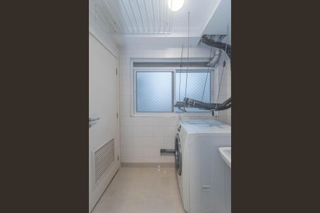 Apartamento à venda com 97m², 3 quartos e 2 vagasLavanderia