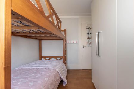 Apartamento à venda com 97m², 3 quartos e 2 vagasQuarto 2