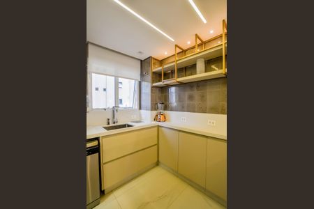 Apartamento à venda com 114m², 2 quartos e 2 vagas Apartamento à venda com 114m², 2 quartos e 2 vagasCozinha