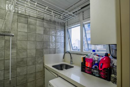 Apartamento à venda com 114m², 2 quartos e 2 vagas Apartamento à venda com 114m², 2 quartos e 2 vagasÁrea de Serviço