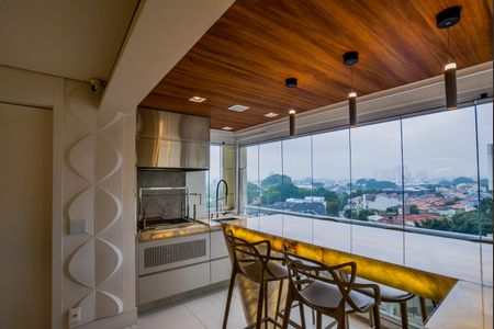 Apartamento à venda com 114m², 2 quartos e 2 vagas Apartamento à venda com 114m², 2 quartos e 2 vagasVaranda da Sala