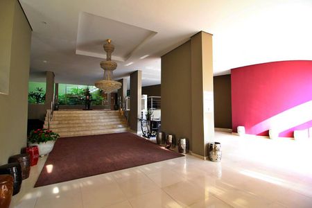 Apartamento à venda com 114m², 2 quartos e 2 vagas Apartamento à venda com 114m², 2 quartos e 2 vagasHall