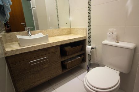 Casa à venda com 180m², 3 quartos e 2 vagasBanheiro Social