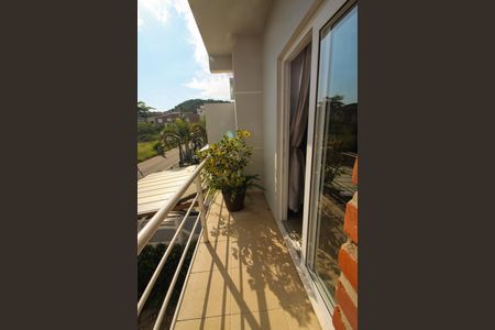 Casa à venda com 180m², 3 quartos e 2 vagasSacada do Quarto Suíte