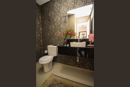 Casa à venda com 180m², 3 quartos e 2 vagasLavabo