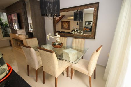 Casa à venda com 180m², 3 quartos e 2 vagasSala de Jantar