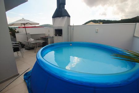 Casa à venda com 180m², 3 quartos e 2 vagasTerraço