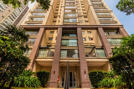 Apartamento à venda com 71m², 2 quartos e 1 vaga Apartamento à venda com 71m², 2 quartos e 1 vagaFachada