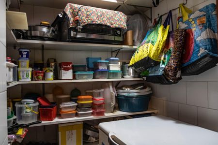 Apartamento à venda com 153m², 3 quartos e 1 vaga Apartamento à venda com 153m², 3 quartos e 1 vagaDespensa