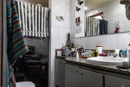 Apartamento à venda com 153m², 3 quartos e 1 vaga Apartamento à venda com 153m², 3 quartos e 1 vagaBanheiro da Suíte