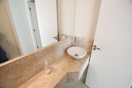 Apartamento para alugar com 137m², 4 quartos e 3 vagasLavabo