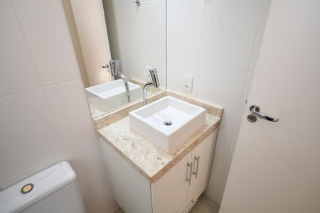 Apartamento para alugar com 137m², 4 quartos e 3 vagasBanheiro da Suíte 2