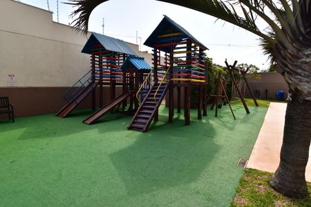 Apartamento para alugar com 137m², 4 quartos e 3 vagasÁrea comum - Playground