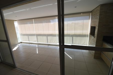 Apartamento para alugar com 137m², 4 quartos e 3 vagasSala - Sacada