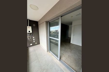 Studio à venda com 32m², 1 quarto e sem vaga Studio à venda com 32m², 1 quarto e sem vagaSacada