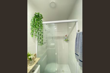 Apartamento à venda com 57m², 2 quartos e 1 vagaBanheiro 2