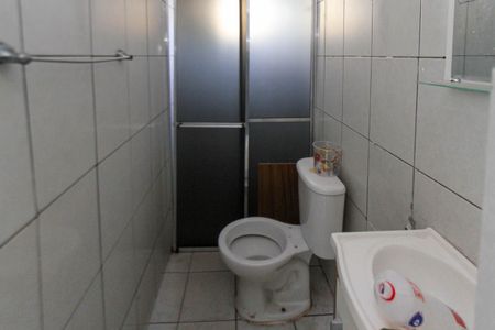 Apartamento à venda com 56m², 2 quartos e 1 vaga Apartamento à venda com 56m², 2 quartos e 1 vagaBanheiro