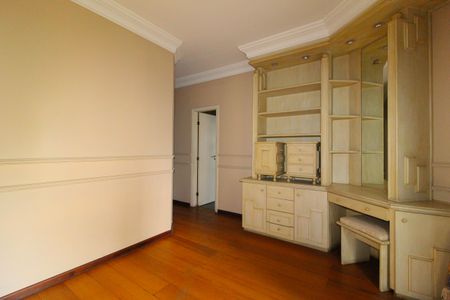 Apartamento à venda com 311m², 3 quartos e sem vaga Apartamento à venda com 311m², 3 quartos e sem vagaQuarto 3 - Suíte