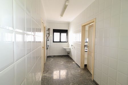Apartamento à venda com 311m², 3 quartos e sem vaga Apartamento à venda com 311m², 3 quartos e sem vagaÁrea de Serviço