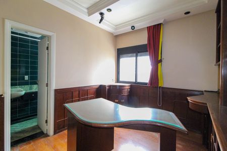 Apartamento à venda com 311m², 3 quartos e sem vaga Apartamento à venda com 311m², 3 quartos e sem vagaQuarto 1 - Suíte