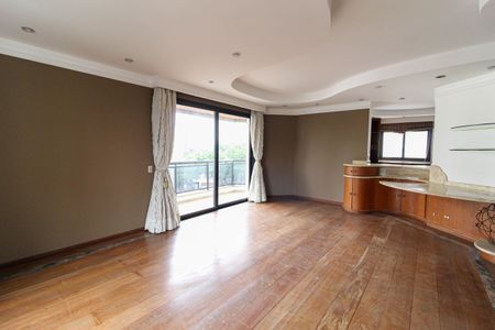 Apartamento à venda com 311m², 3 quartos e sem vaga Apartamento à venda com 311m², 3 quartos e sem vagaSala