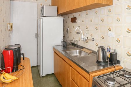 Apartamento à venda com 62m², 2 quartos e sem vaga Apartamento à venda com 62m², 2 quartos e sem vagaCozinha e Área de Serviço