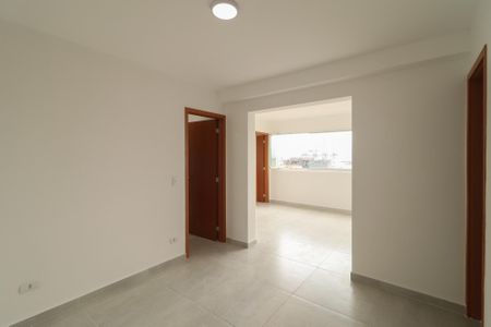 Casa para alugar com 69m², 2 quartos e 1 vagaSala