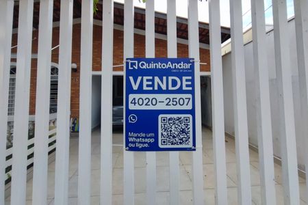 Casa à venda com 165m², 3 quartos e 4 vagasPlaca