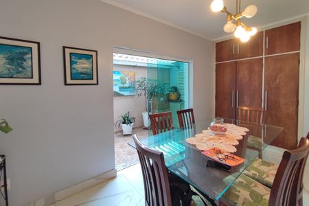 Casa à venda com 165m², 3 quartos e 4 vagasSala de Jantar