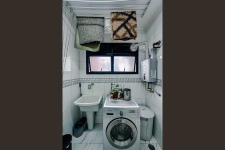 Apartamento à venda com 115m², 3 quartos e 1 vagaÁrea de Serviço