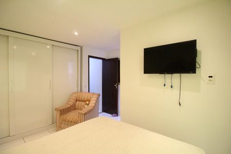 Casa de condomínio à venda com 112m², 3 quartos e 1 vagaSuíte