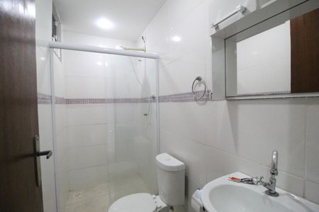 Casa de condomínio à venda com 112m², 3 quartos e 1 vagaBanheiro social