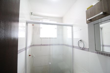 Casa de condomínio à venda com 112m², 3 quartos e 1 vagaBanheiro da suíte