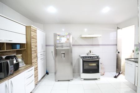 Casa de condomínio à venda com 112m², 3 quartos e 1 vagaCozinha