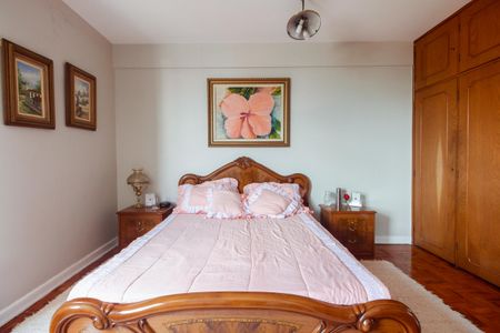 Apartamento à venda com 205m², 4 quartos e 2 vagasSuíte