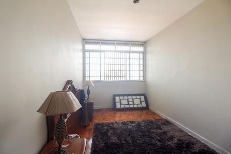Apartamento à venda com 205m², 4 quartos e 2 vagasQuarto 1