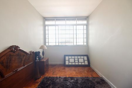 Apartamento à venda com 205m², 4 quartos e 2 vagasQuarto 1