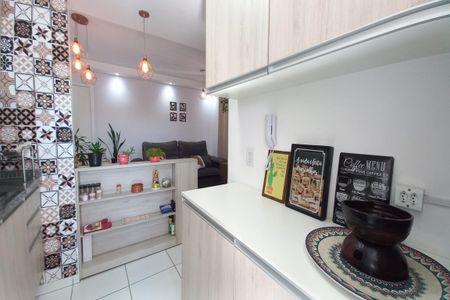 Apartamento à venda com 48m², 2 quartos e 1 vaga Apartamento à venda com 48m², 2 quartos e 1 vagaCozinha