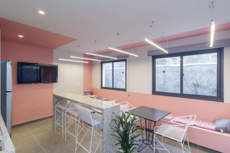 Studio à venda com 26m², 1 quarto e sem vagaÁrea comum - Salão de festas