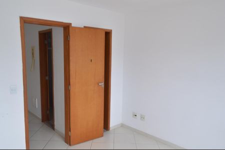 Casa de condomínio à venda com 120m², 4 quartos e 2 vagas Casa de condomínio à venda com 120m², 4 quartos e 2 vagasQuarto 2