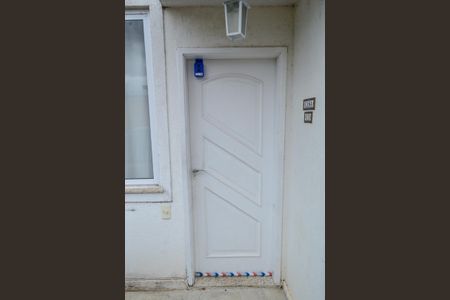 Casa de condomínio à venda com 120m², 4 quartos e 2 vagas Casa de condomínio à venda com 120m², 4 quartos e 2 vagasLockbox