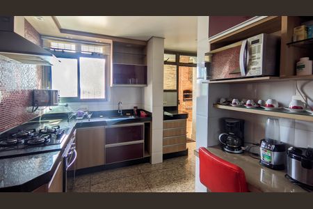 Apartamento à venda com 187m², 3 quartos e 2 vagasCozinha