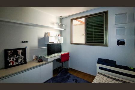 Apartamento à venda com 187m², 3 quartos e 2 vagasQuarto