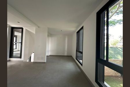 Casa de condomínio à venda com 470m², 3 quartos e 4 vagas