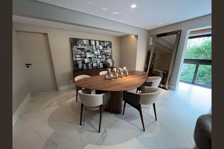Apartamento à venda com 159m², 2 quartos e 2 vagas