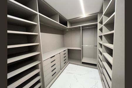 Apartamento à venda com 159m², 2 quartos e 2 vagas